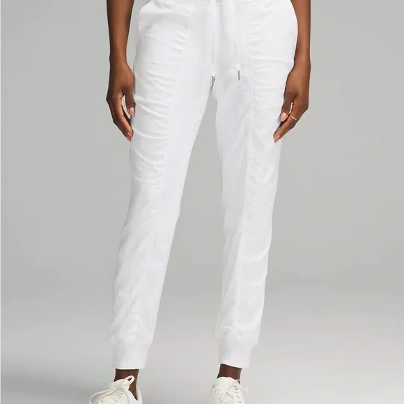 8-Lululemon Dance Studio Mid-Rise Jogger - Picture 1 of 5